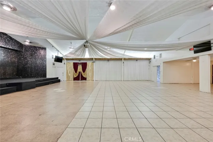 13490 Magnolia Avenue, Corona, California 92879
