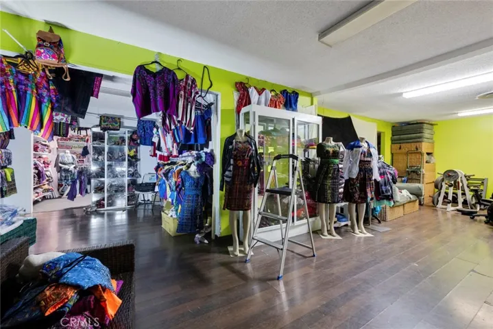13490 Magnolia Avenue, Corona, California 92879