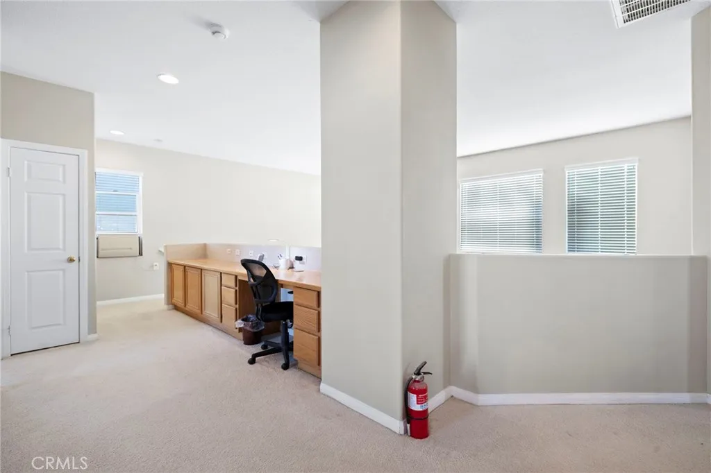 43929 W 44th W, Lancaster, California 93536 home-pic-20