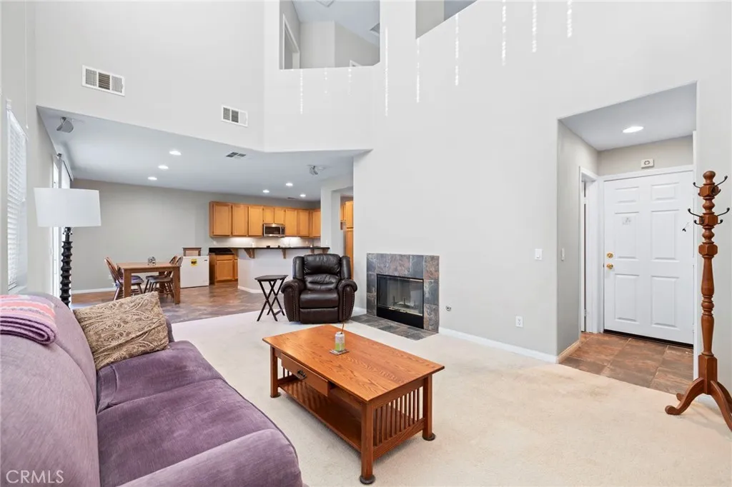 43929 W 44th W, Lancaster, California 93536 home-pic-17