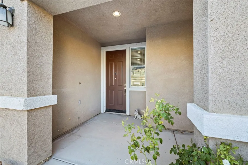 43929 W 44th W, Lancaster, California 93536 home-pic-7