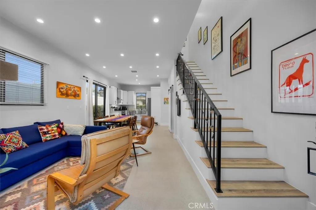 505 W Maple Avenue, El Segundo, California 90245 home-pic-36