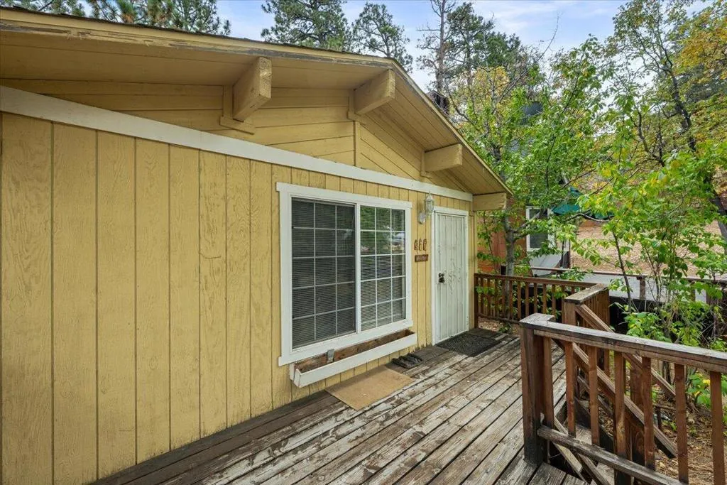 817 Maple Lane, Sugarloaf, California 92386 home-pic-4