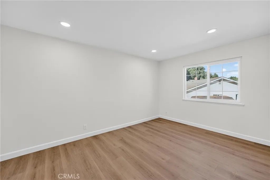 1891 N Garland Lane, Anaheim, California 92807 home-pic-28