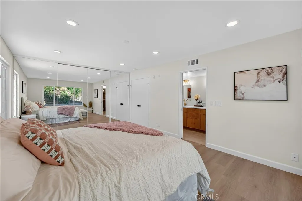 1891 N Garland Lane, Anaheim, California 92807 home-pic-24