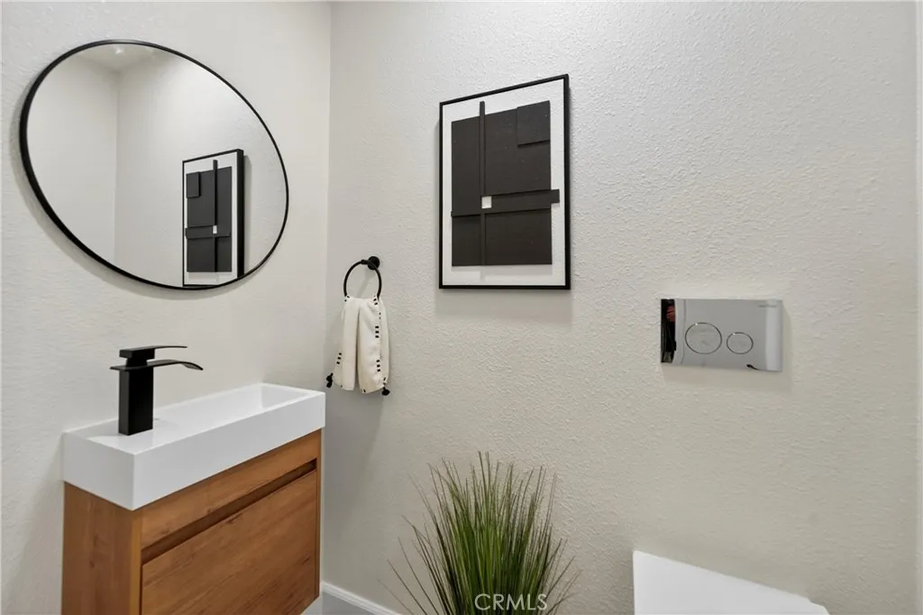1891 N Garland Lane, Anaheim, California 92807 home-pic-20