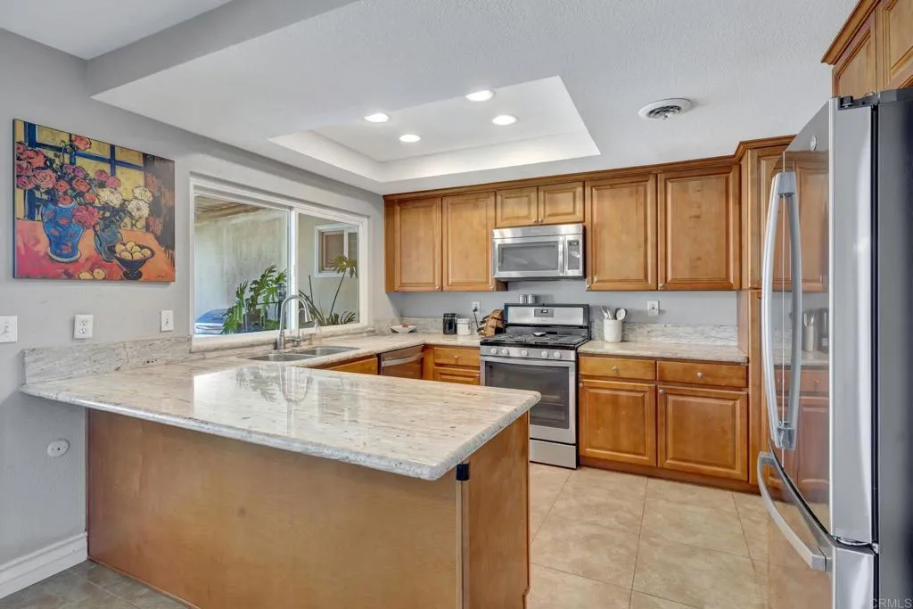 10743 Flambeau Place, La Mesa, California 91941 home-pic-10