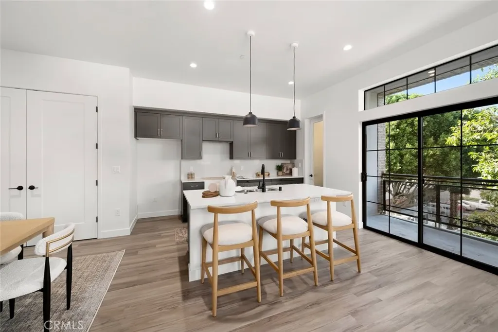 581 Higuera Street 201, San Luis Obispo, California 93401 home-pic-18