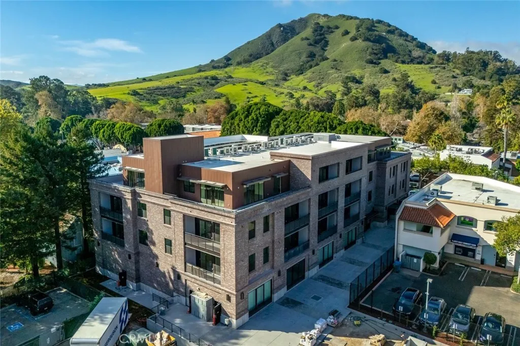 581 Higuera Street 201, San Luis Obispo, California 93401 home-pic-1