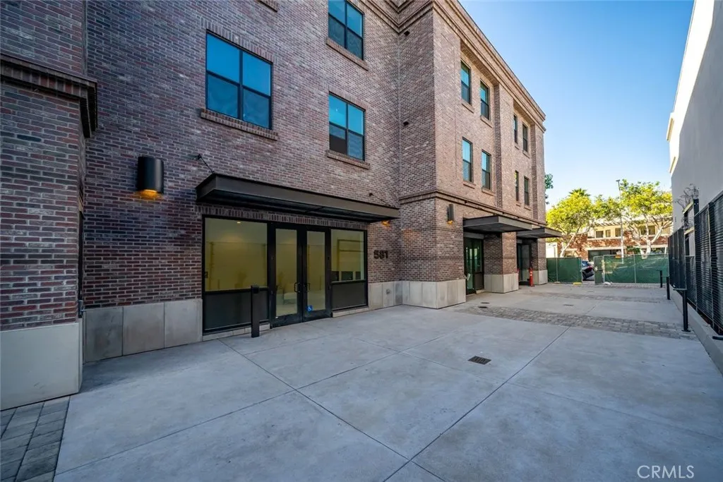 581 Higuera Street 201, San Luis Obispo, California 93401 home-pic-6