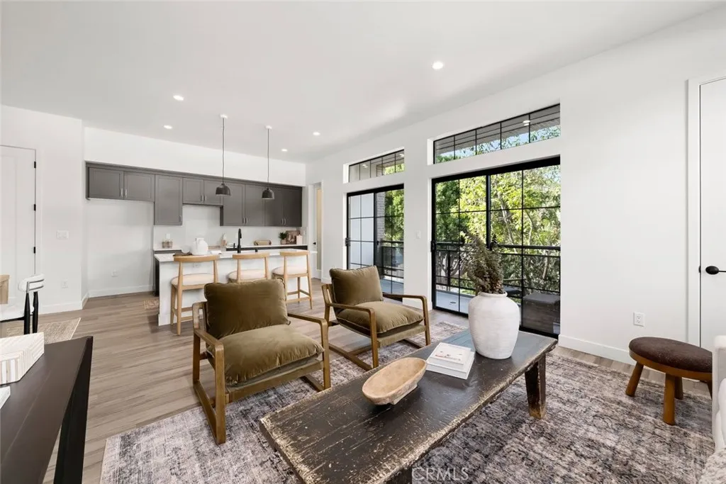 581 Higuera Street 201, San Luis Obispo, California 93401 home-pic-17