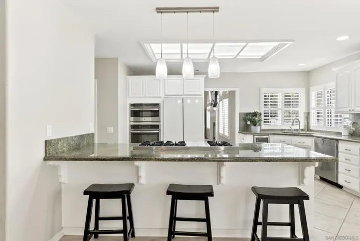 16258 Windpiper, Poway, California 92064