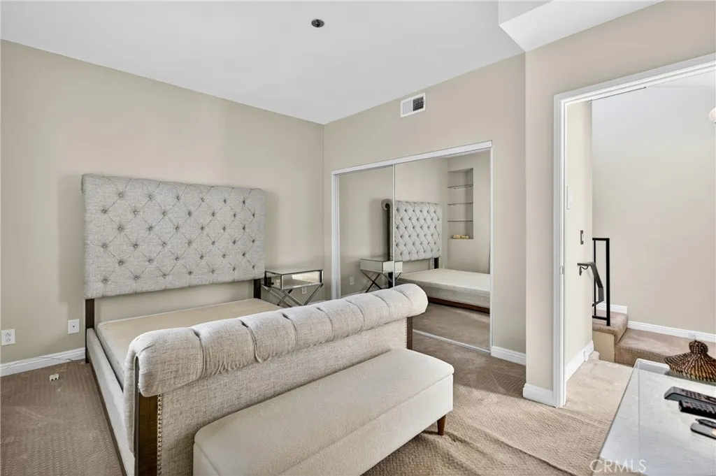7236 Amigo 113, Reseda, California 91335 home-pic-30
