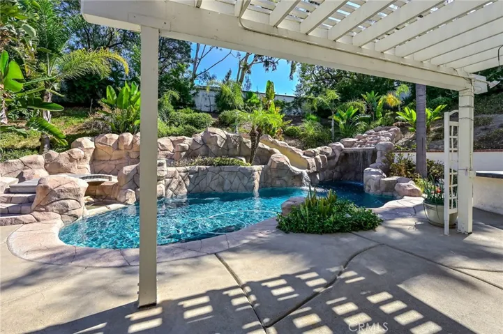 20450 Via Guadalupe, Yorba Linda, California 92887