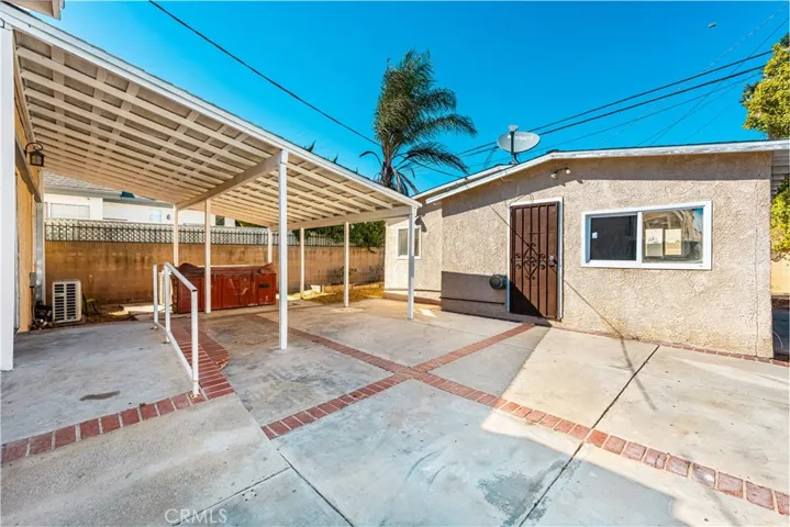 3663 W 60th Street, Los Angeles, California 90043