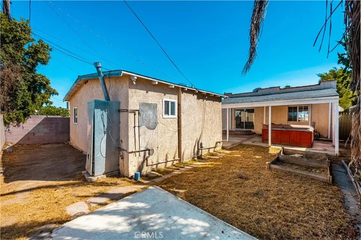 3663 W 60th Street, Los Angeles, California 90043