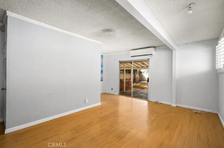 3663 W 60th Street, Los Angeles, California 90043