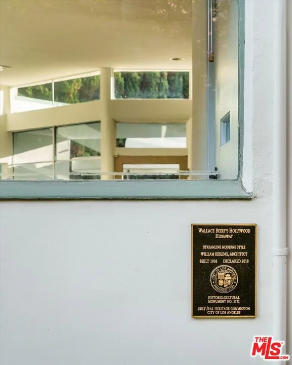 947 N Martel Avenue, Los Angeles, California 90046 home-pic-6