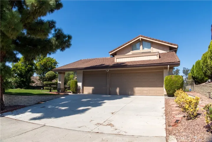 5451 E Willowick Circle, Anaheim Hills, California 92807