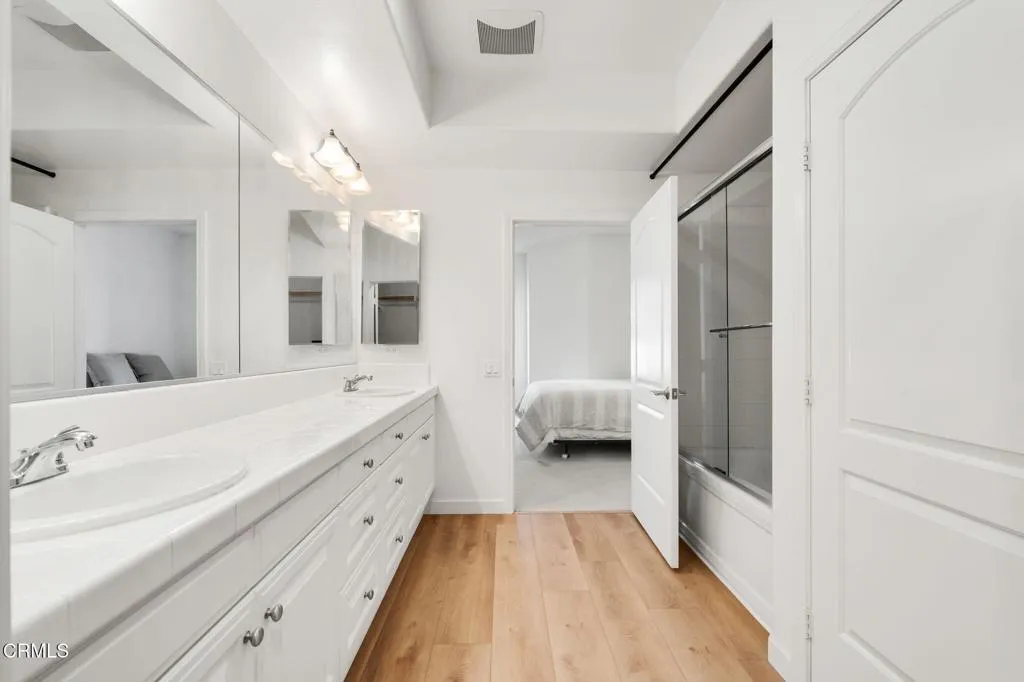 1721 S Hill Road 102, Ventura, California 93003 home-pic-17