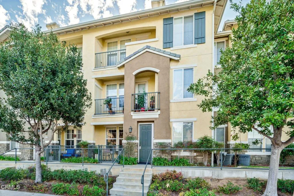 1721 S Hill Road 102, Ventura, California 93003 home-pic-0