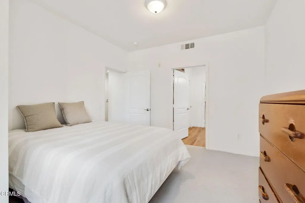 1721 S Hill Road 102, Ventura, California 93003 home-pic-15
