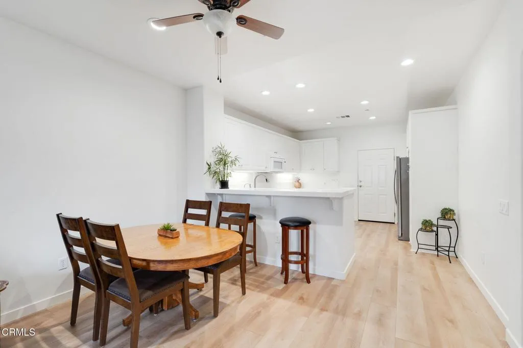 1721 S Hill Road 102, Ventura, California 93003 home-pic-10