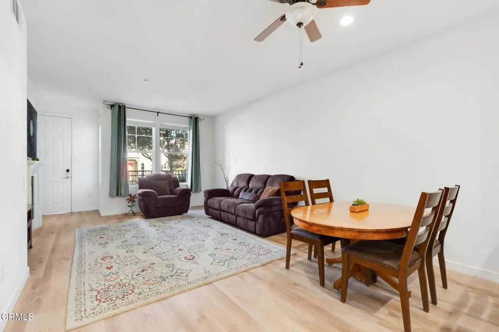 1721 S Hill Road 102, Ventura, California 93003 home-pic-5