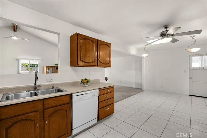 14721 Riata Street, Midway City, California 92655