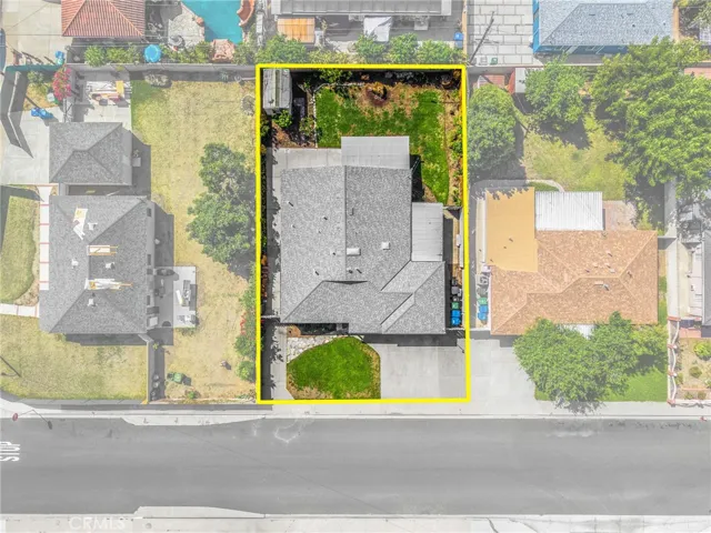 14721 Riata Street, Midway City, California 92655