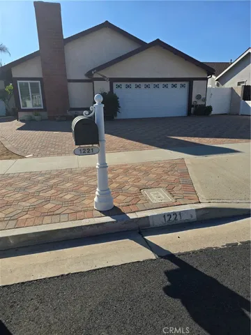 1221 N Foxton, Anaheim Hills, California 92807