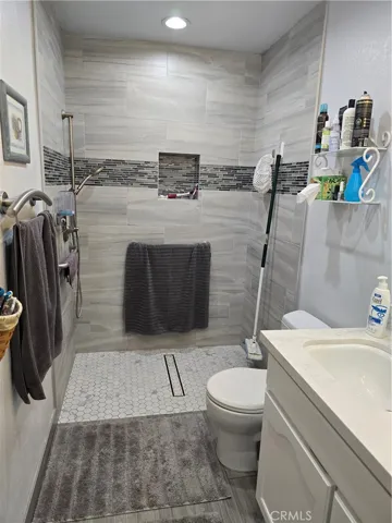 1221 N Foxton, Anaheim Hills, California 92807