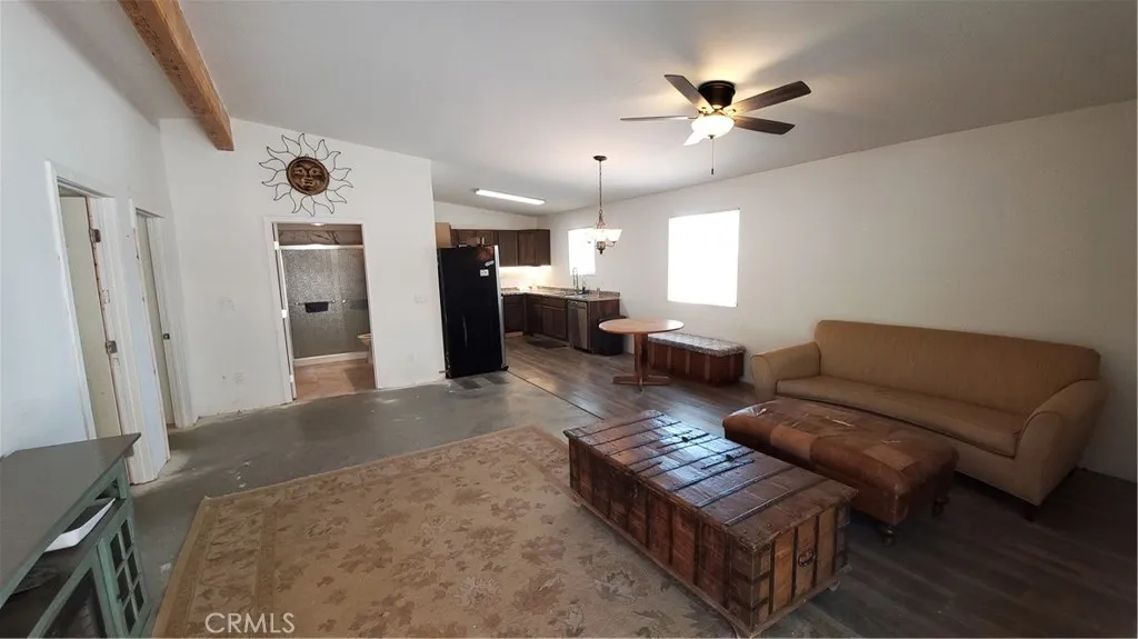 10122 Pine Place, Morongo Valley, California 92256 home-pic-19