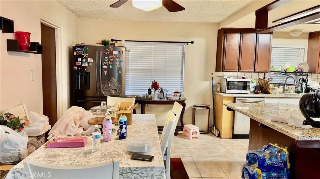 13981 Rose, Fontana, California 92337 home-pic-18