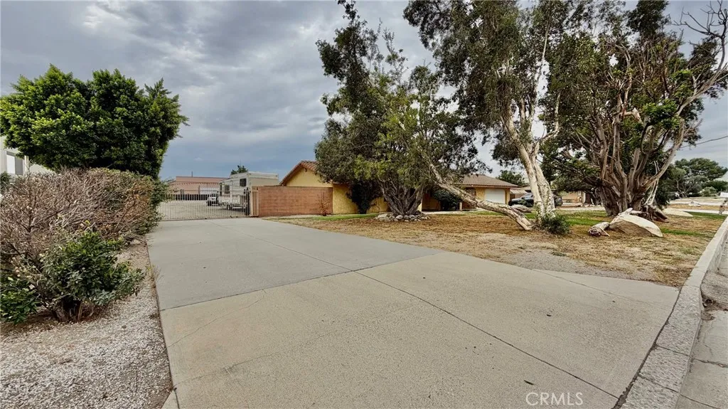 13981 Rose, Fontana, California 92337 home-pic-5
