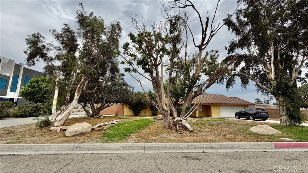 13981 Rose, Fontana, California 92337 home-pic-6