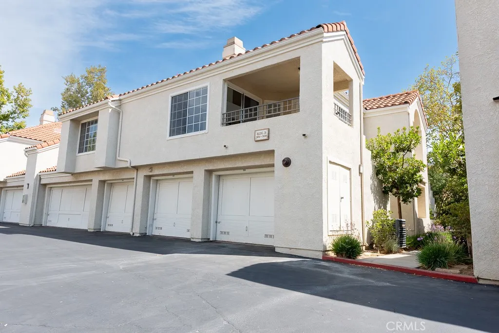 4240 Lost Hills 3108, Calabasas, California 91301 home-pic-23