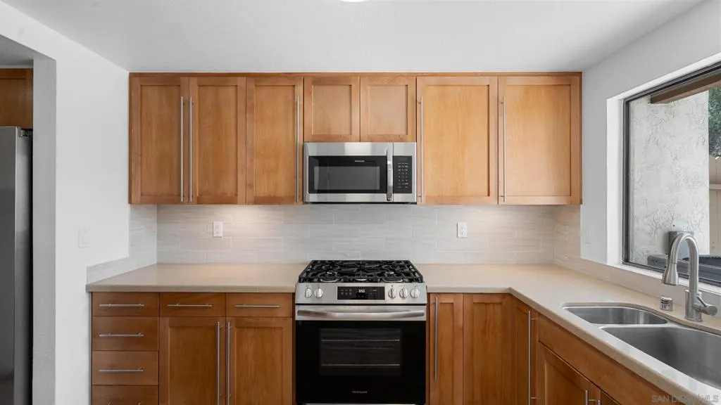 1508 Granite Hills 308, El Cajon, California 92019 home-pic-11