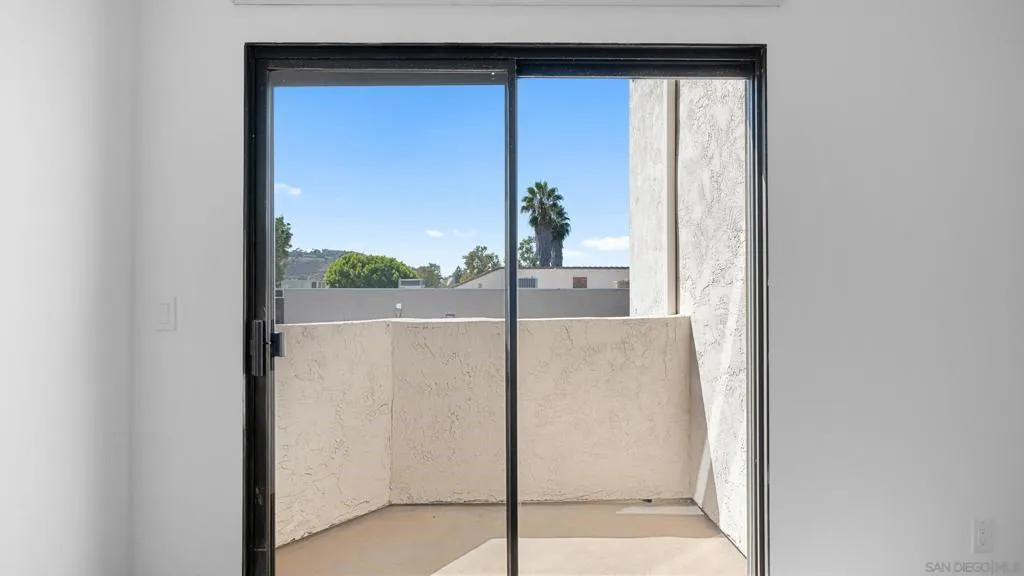 1508 Granite Hills 308, El Cajon, California 92019 home-pic-27