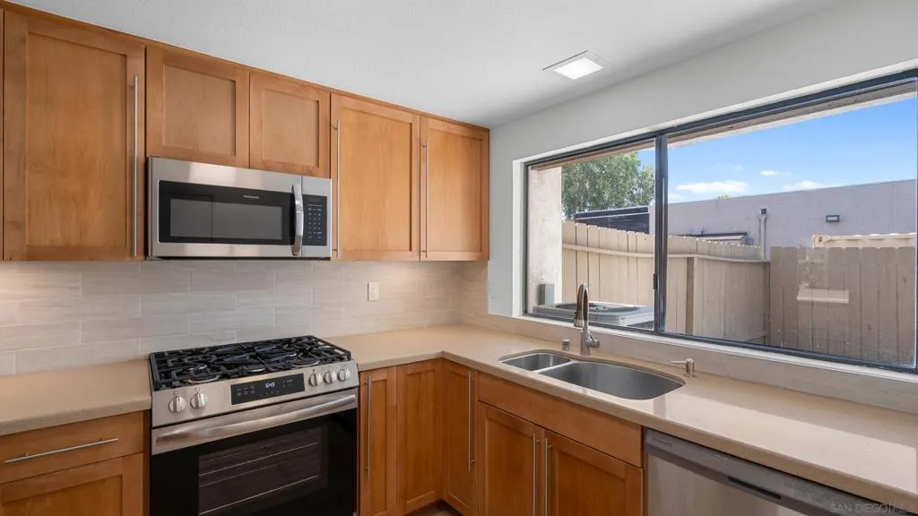 1508 Granite Hills 308, El Cajon, California 92019 home-pic-9