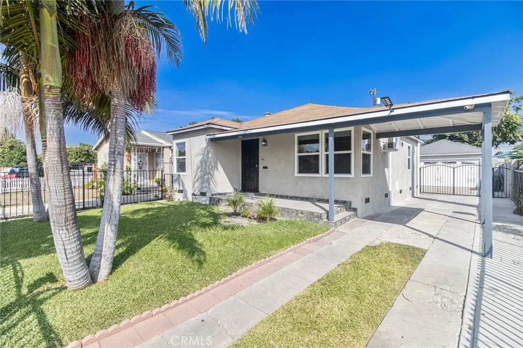 645 E 98th Street, Los Angeles, California 90002 home-pic-2