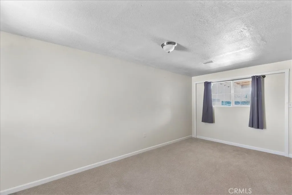9813 Houghton Avenue, Santa Fe Springs, California 90670 home-pic-12