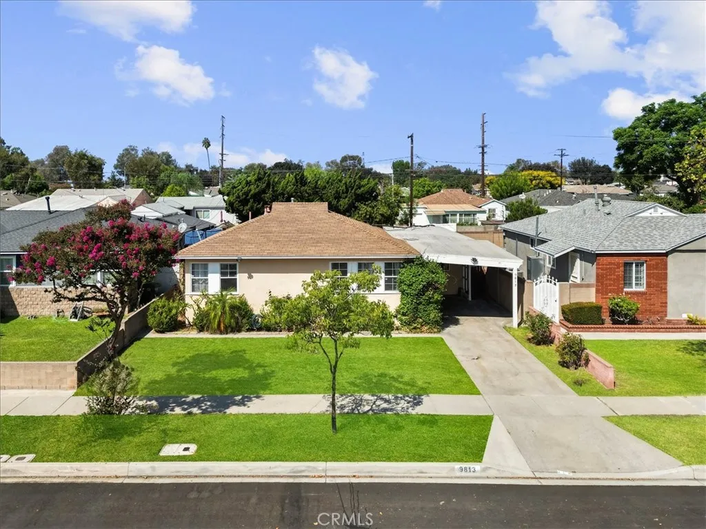 9813 Houghton Avenue, Santa Fe Springs, California 90670 home-pic-1