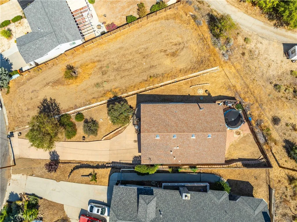 42846 Montello Drive, Lake Elizabeth, California 93532 home-pic-24