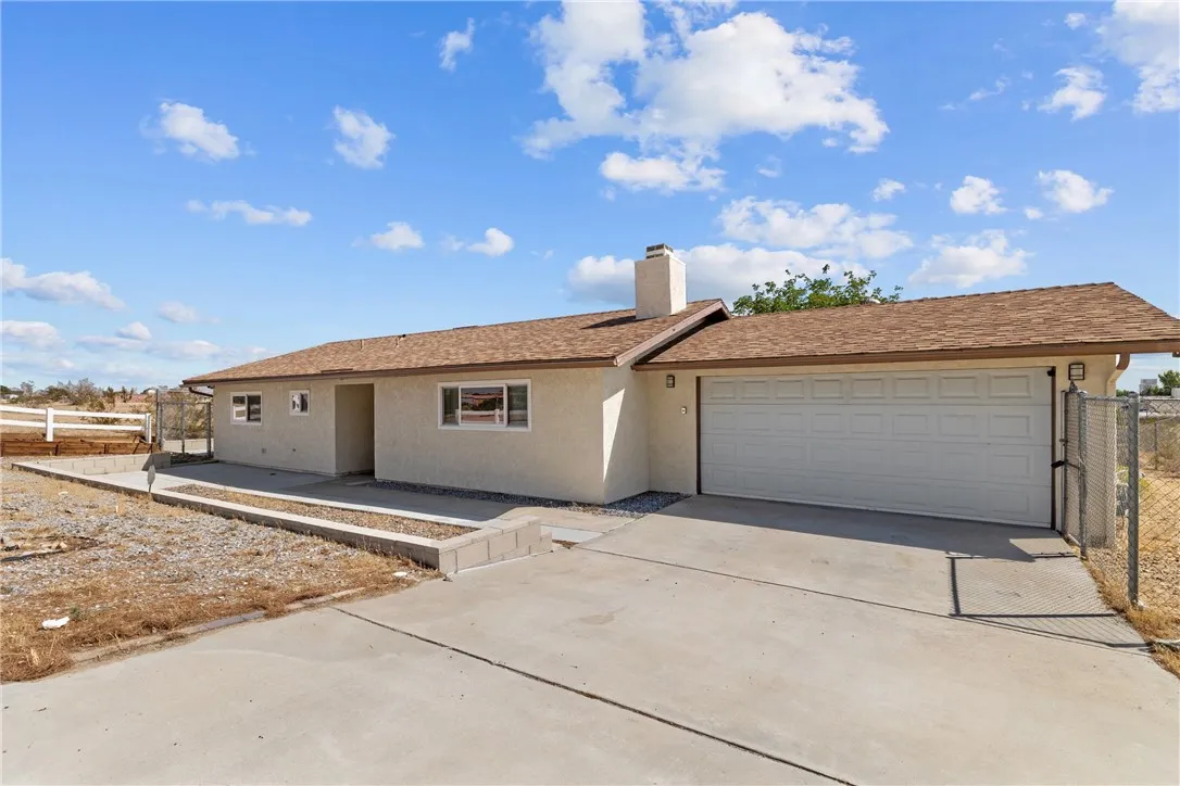 13357 Calcite Avenue, Victorville, California 92395 home-pic-3