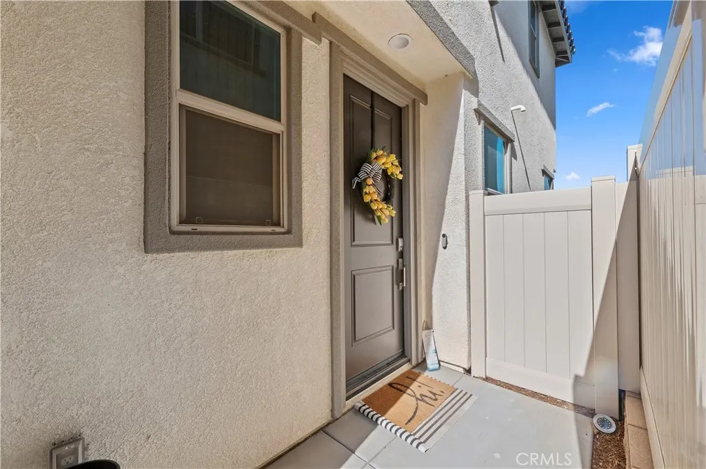 29571 Grizzly, Winchester, California 92596 home-pic-2
