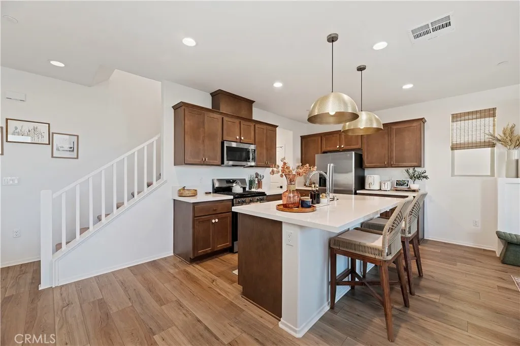 29571 Grizzly, Winchester, California 92596 home-pic-9