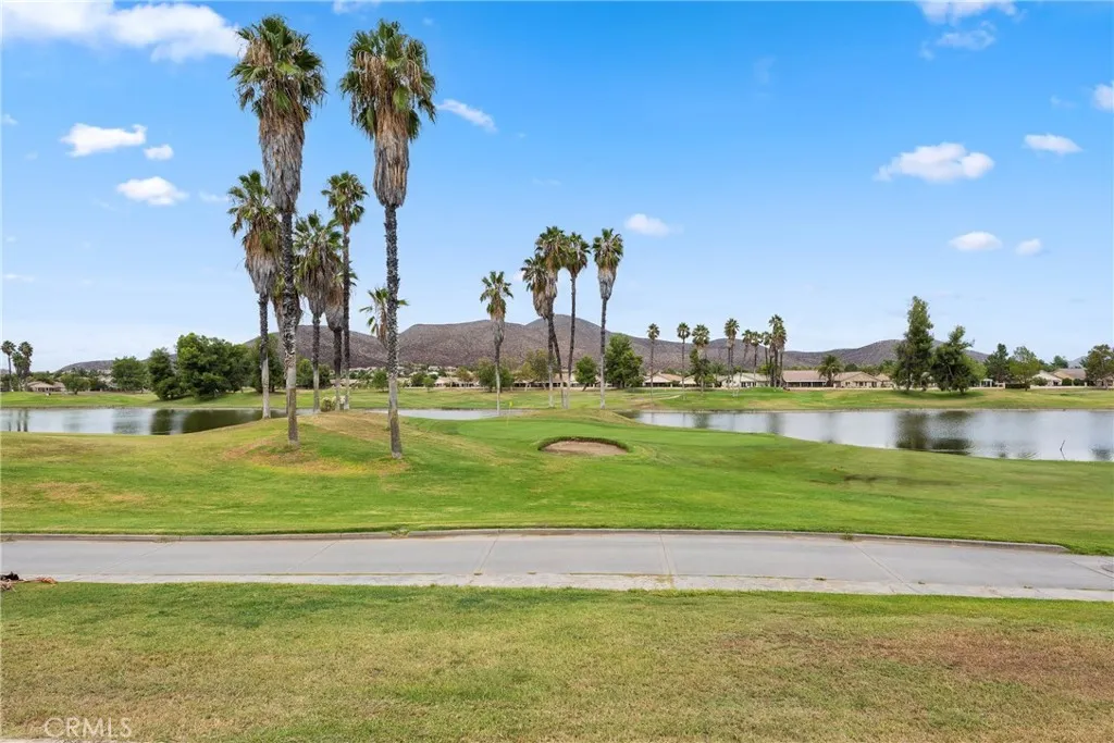 28232 Palm Villa Drive, Menifee, California 92584 home-pic-15