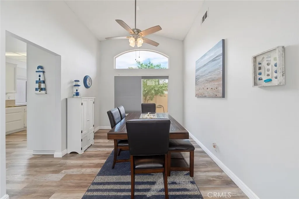 28232 Palm Villa Drive, Menifee, California 92584 home-pic-3