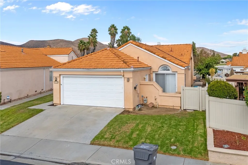 28232 Palm Villa Drive, Menifee, California 92584 home-pic-1